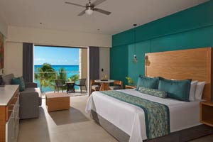Junior Suite Ocean Front at Dreams Cozumel Cape Resort & Spa